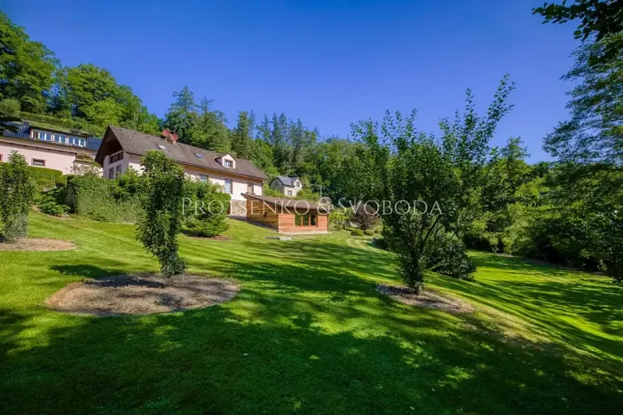 Prodej rodinného domu, Ledečko, 257 m2