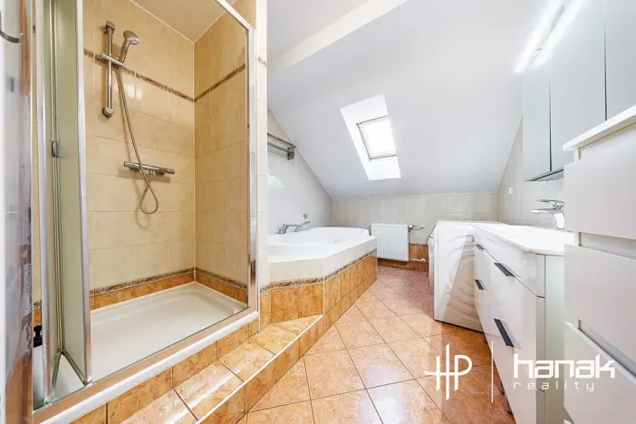 Prodej bytu 5+kk, Olomouc, Praskova, 159 m2