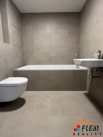 Pronájem bytu 2+kk, Ostrava, U Hájenky, 56 m2