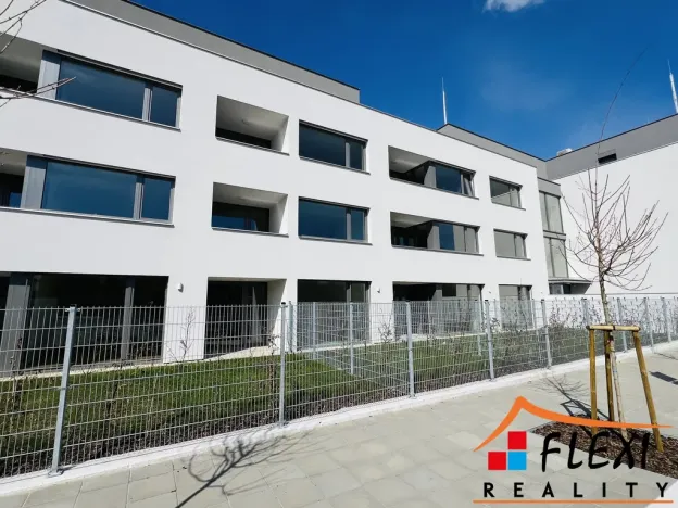 Pronájem bytu 2+kk, Ostrava, U Hájenky, 56 m2