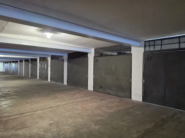 Pronájem garáže, Plzeň, Vojanova, 17 m2