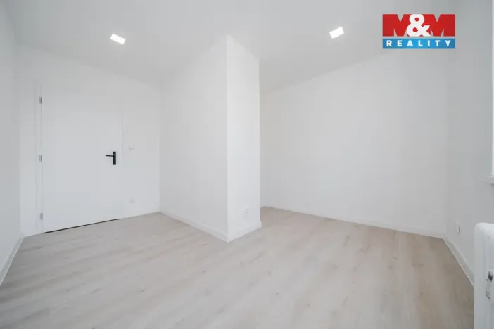 Prodej bytu 2+kk, Ostrava - Hrabůvka, Krestova, 38 m2