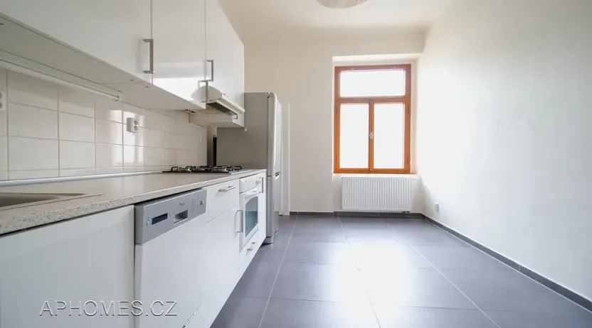 Pronájem bytu 3+1, Praha - Vinohrady, Slezská, 100 m2