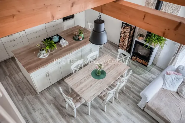 Prodej rodinného domu, Líšnice, 181 m2