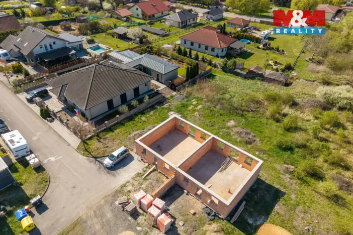 Prodej pozemku pro bydlení, Hrušovany, 827 m2