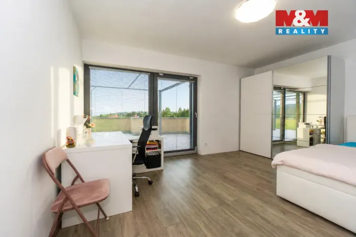 Prodej rodinného domu, Rohovládova Bělá, 287 m2