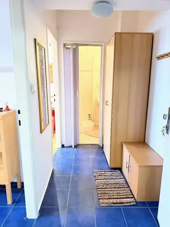 Prodej bytu 2+kk, Praha - Bubeneč, Lotyšská, 38 m2