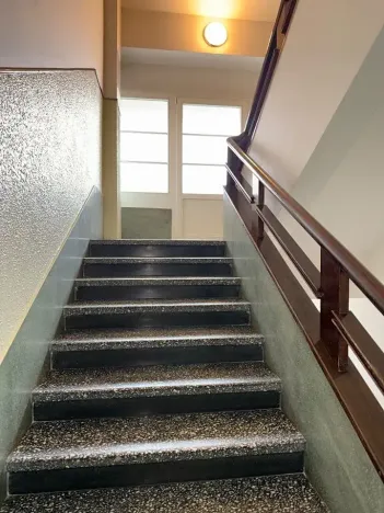 Prodej bytu 2+kk, Praha - Bubeneč, Lotyšská, 38 m2