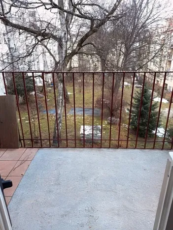 Prodej bytu 2+kk, Praha - Bubeneč, Lotyšská, 38 m2