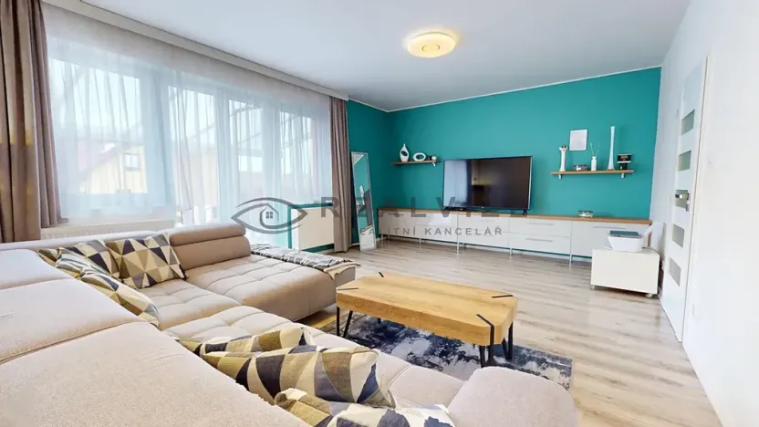 Prodej rodinného domu, Úsilné, 205 m2