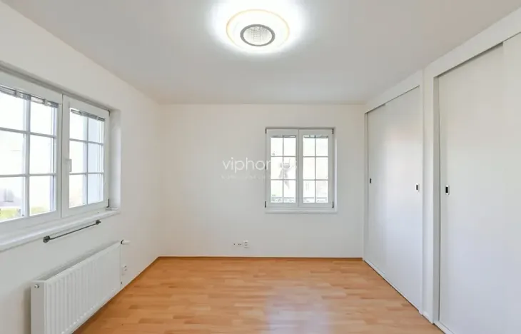 Pronájem rodinného domu, Praha - Nebušice, Na Malé Šárce, 360 m2