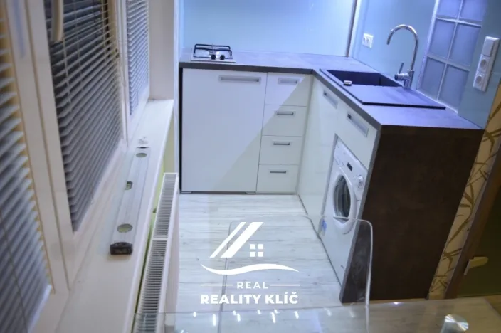 Pronájem bytu 1+kk, Ostrava, Španielova, 21 m2