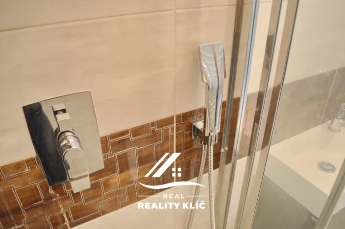 Pronájem bytu 1+kk, Ostrava, Španielova, 21 m2