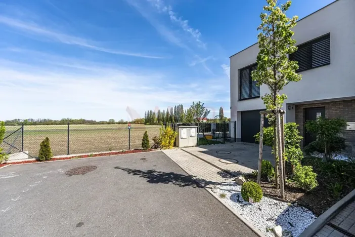 Prodej rodinného domu, Praha - Letňany, Jana Vlčka, 143 m2