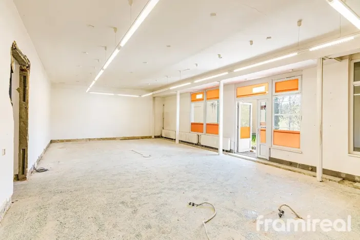 Prodej obchodního prostoru, Lhota Rapotina, 245 m2