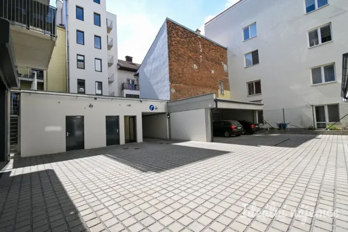 Pronájem bytu 1+kk, Brno - Trnitá, Křenová, 29 m2
