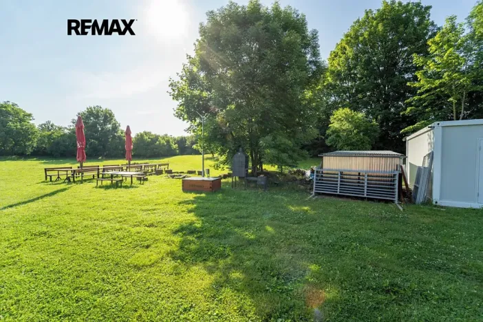 Prodej komerční nemovitosti, Chrášťany, 10917 m2