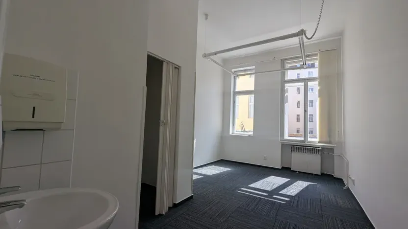 Pronájem kanceláře, Praha - Nové Město, Vodičkova, 14 m2