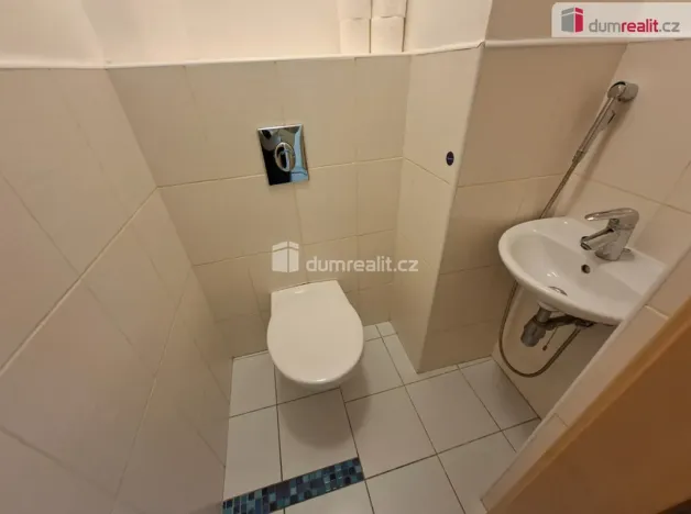 Pronájem bytu 3+kk, Praha - Strašnice, Saratovská, 71 m2