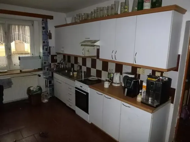 Dražba rodinného domu, Bušovice, 722 m2