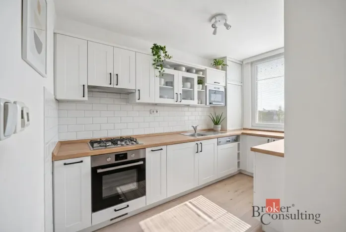 Prodej bytu 3+1, Praha - Újezd nad Lesy, Miletická, 67 m2