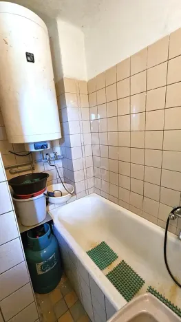 Prodej rodinného domu, Trhové Sviny, 83 m2