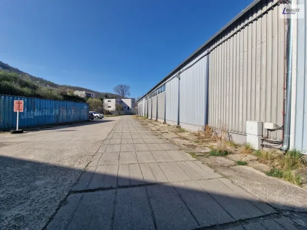 Pronájem skladu, Králův Dvůr - Popovice, Pivovarská, 1045 m2