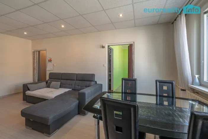 Prodej bytu 2+1, Sokolov, Jelínkova, 55 m2