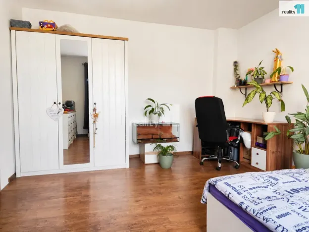 Prodej rodinného domu, Křičeň, 206 m2