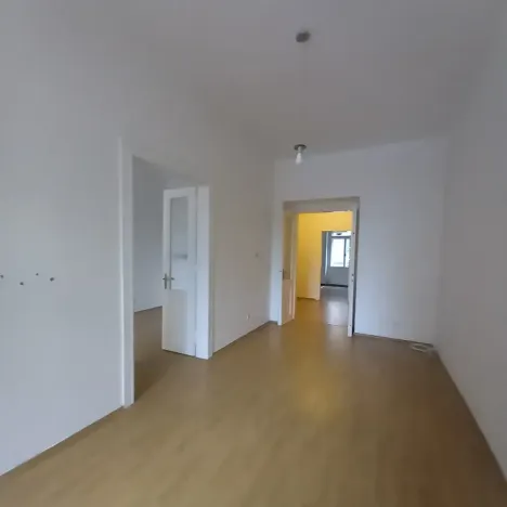 Pronájem bytu 2+1, Praha - Karlín, Hybešova, 74 m2