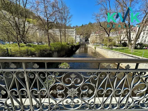 Prodej bytu 3+1, Karlovy Vary, Mariánskolázeňská, 69 m2