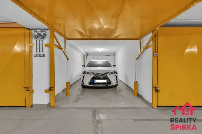 Prodej bytu 2+1, Praha - Řepy, Makovského, 67 m2