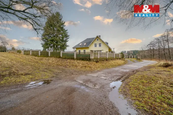 Prodej rodinného domu, Aš - Vernéřov, 357 m2