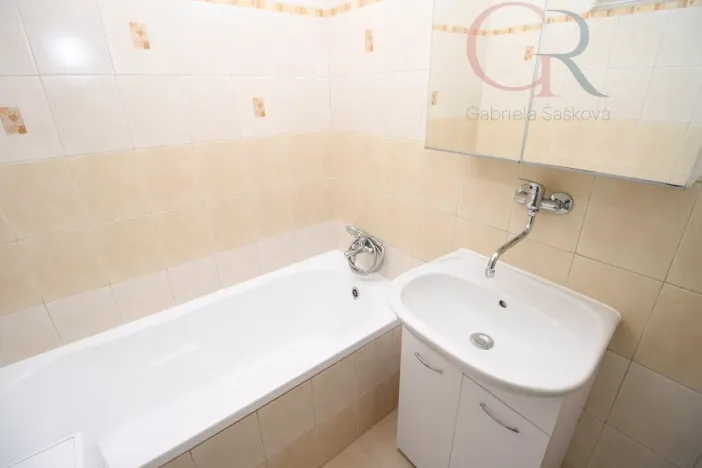 Pronájem bytu 3+1, Praha - Hostivař, Vajdova, 76 m2