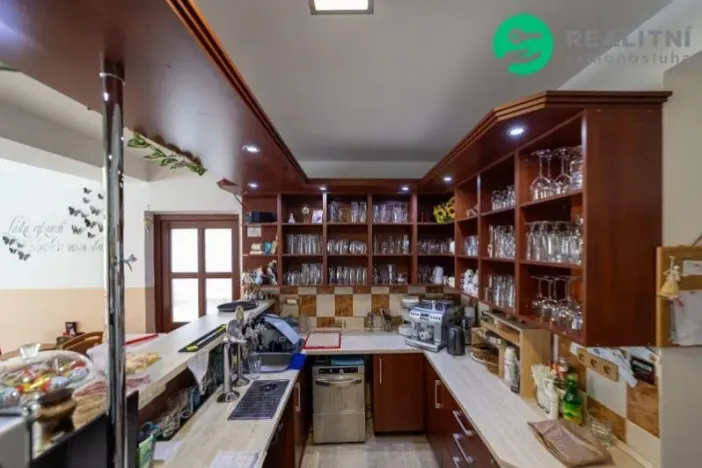 Prodej ubytování, Brandýs nad Orlicí, Husova, 340 m2