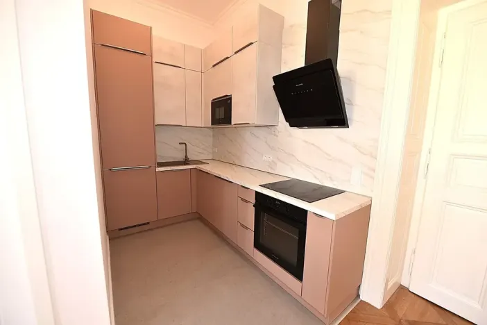 Pronájem bytu 4+kk, Praha - Nové Město, Palackého, 84 m2
