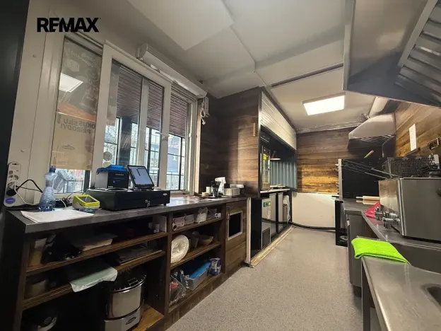 Pronájem obchodního prostoru, Plzeň, 22 m2