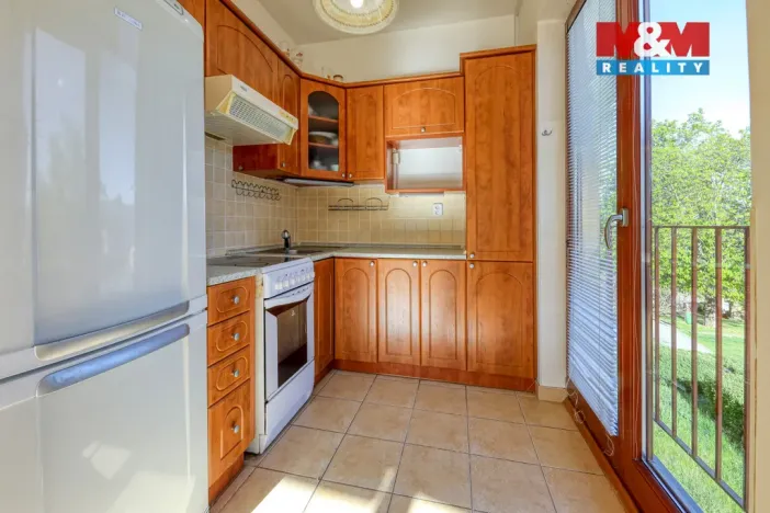 Prodej bytu 1+kk, Černošice, Komenského, 45 m2