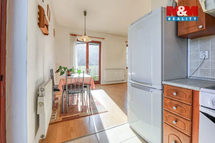 Prodej bytu 1+kk, Černošice, Komenského, 45 m2