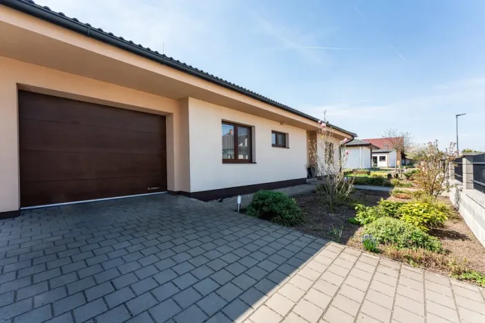 Prodej rodinného domu, Vyšehněvice, 167 m2