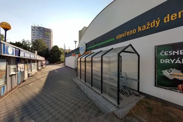 Pronájem obchodního prostoru, Plzeň, 105 m2