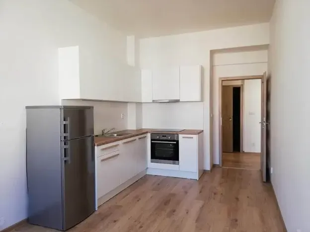 Pronájem bytu 2+kk, Praha - Vršovice, Finská, 42 m2