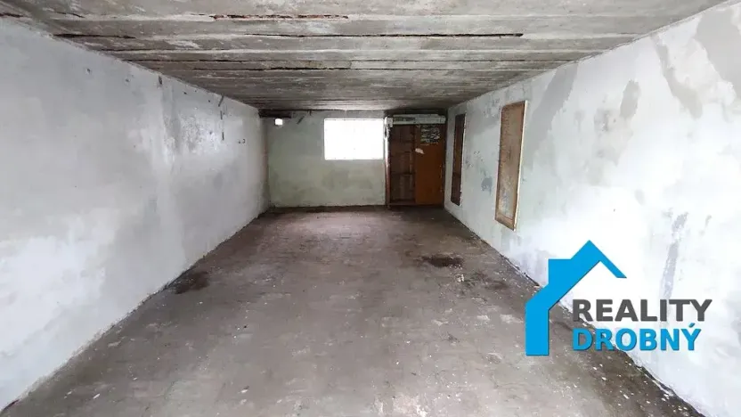 Prodej garáže, Hostomice, 30 m2