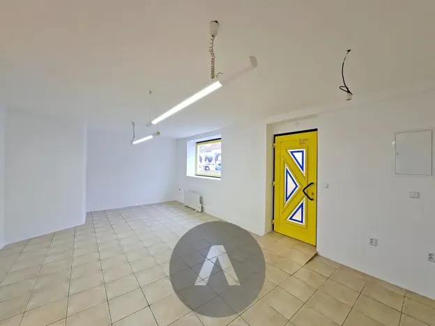 Pronájem obchodního prostoru, Rosice, Trávníky, 70 m2