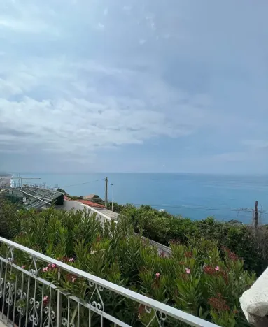 Prodej vily, Scalea, Itálie, 133000 m2