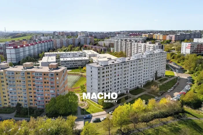 Prodej bytu 2+kk, Praha - Černý Most, Bryksova, 46 m2