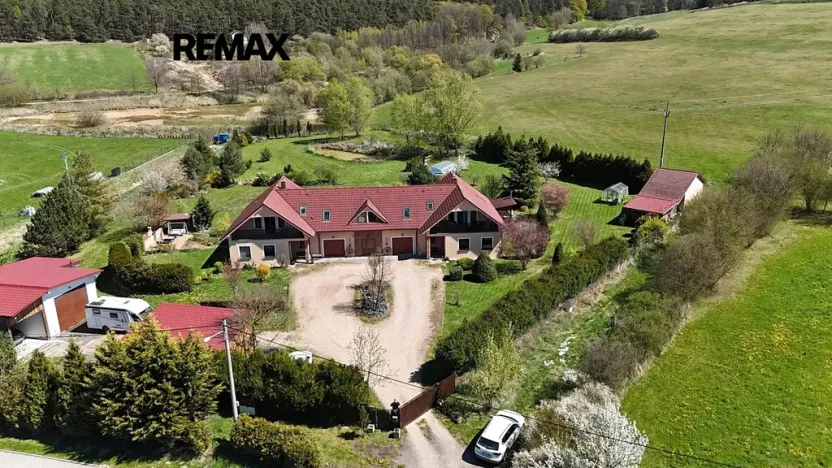 Prodej vícegeneračního domu, Předenice, 399 m2