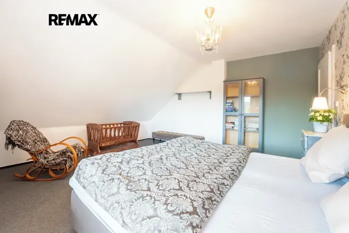 Prodej vícegeneračního domu, Předenice, 399 m2