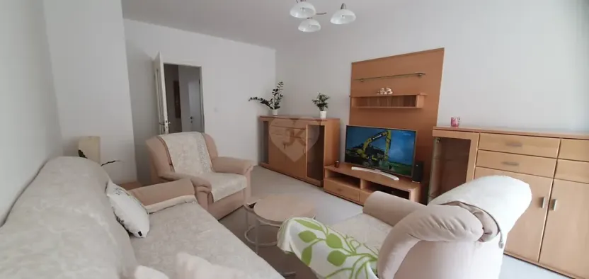 Pronájem bytu 3+1, Praha - Žižkov, Na rovnosti, 75 m2