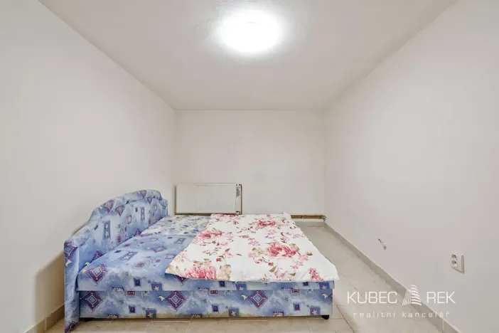 Prodej obchodního prostoru, Kamenice nad Lipou, Dobšova, 270 m2